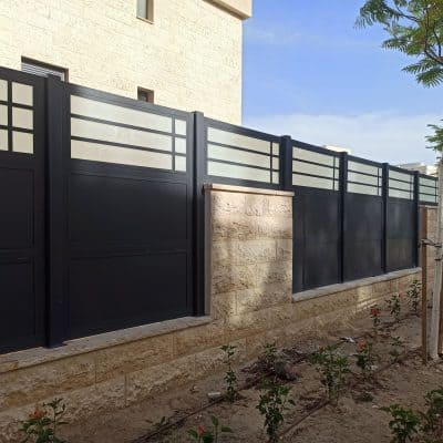 גדר בקריות