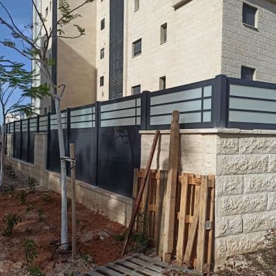 גדר בחיפה